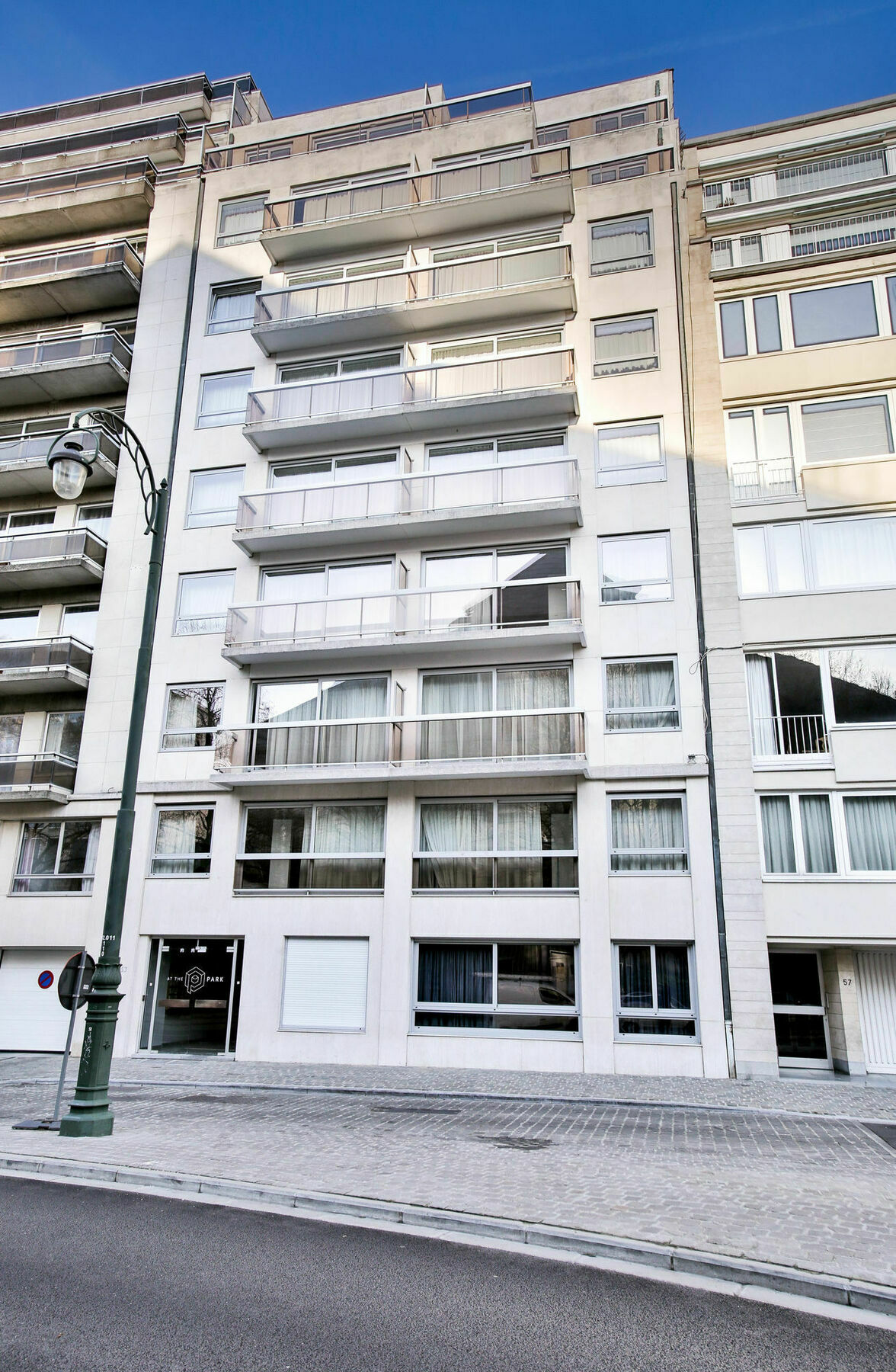 Renaissance Park Apartments Brussels Exterior photo